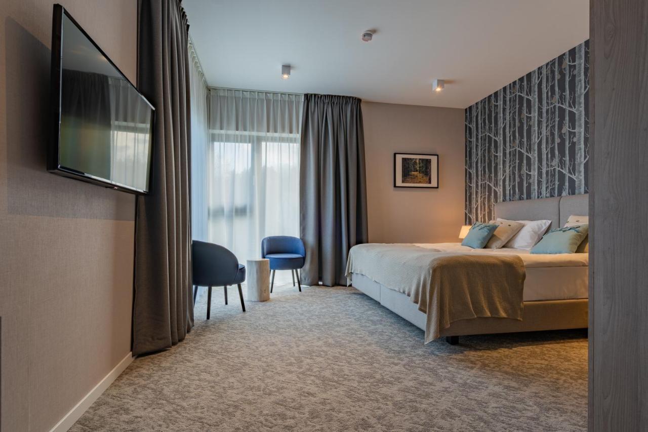 Hotel Odpocznia Resort I Las Jaracz ภายนอก รูปภาพ