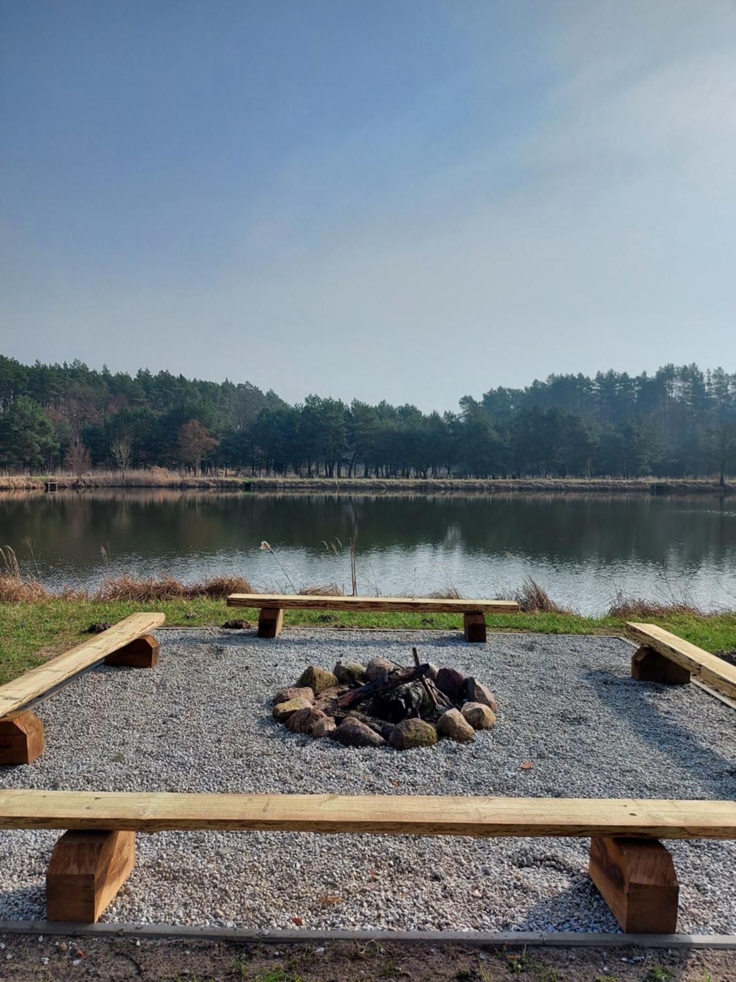 Hotel Odpocznia Resort I Las Jaracz ภายนอก รูปภาพ